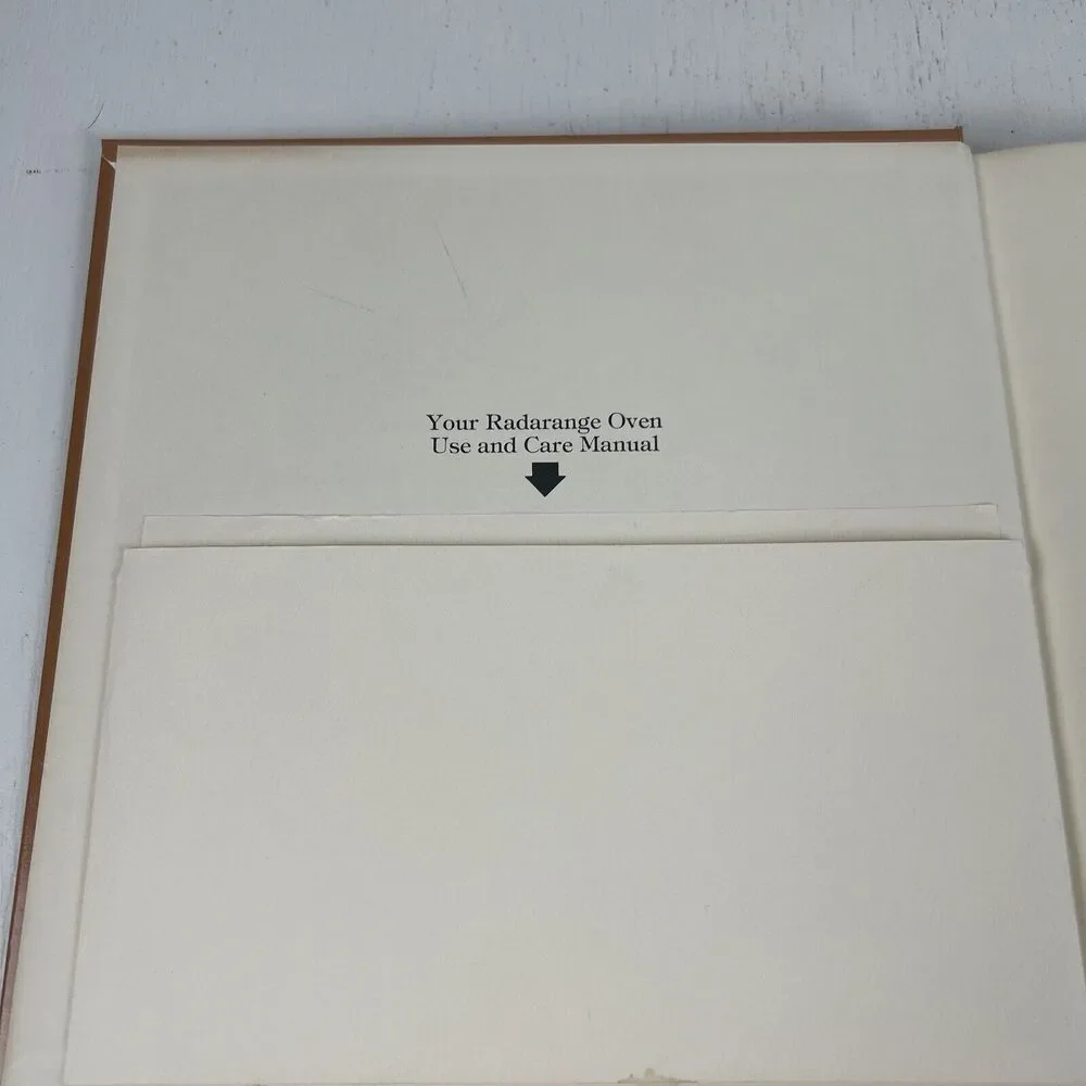 Introduction to Cooking with the Amana Radarange‎ Microwave Oven Cookbook 1980